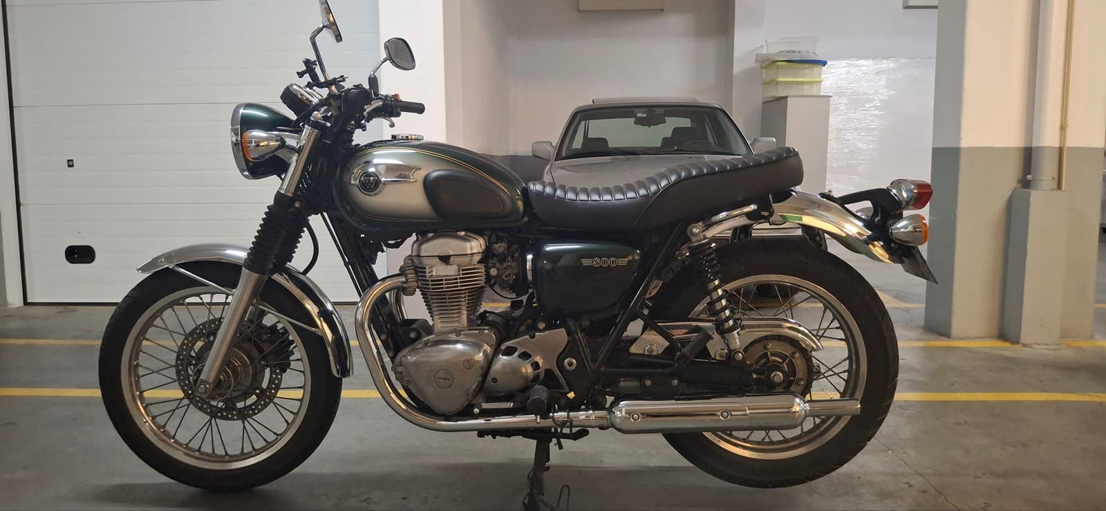 Kawasaki W800 2020