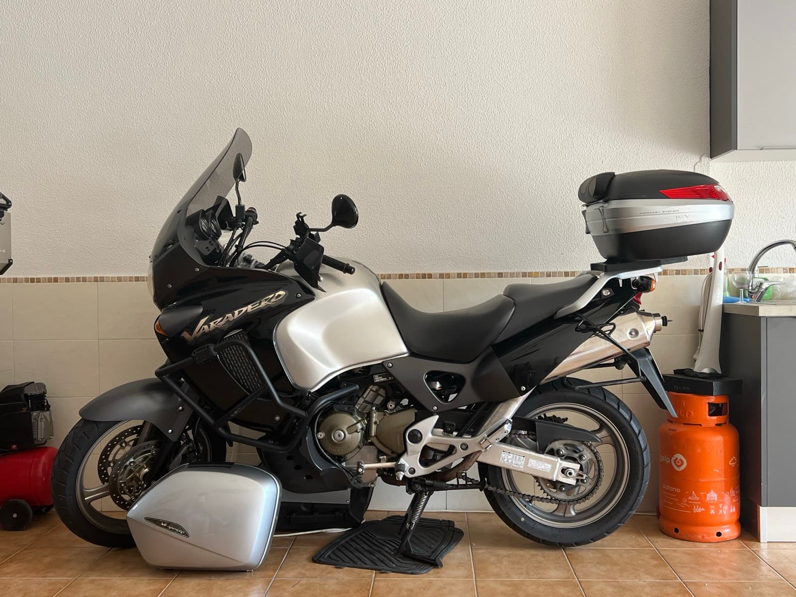 Honda XL 1000 V Varadero 2000