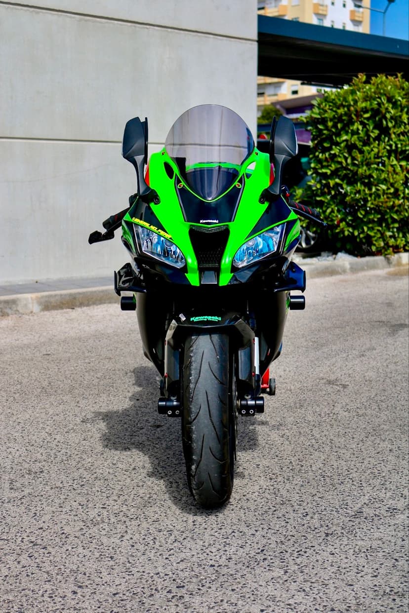 Kawasaki Ninja ZX-10R KRT Replica 2019