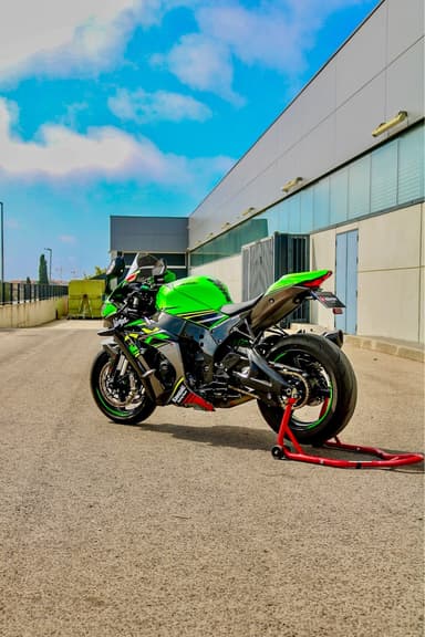 Kawasaki Ninja ZX-10R KRT Replica 2019